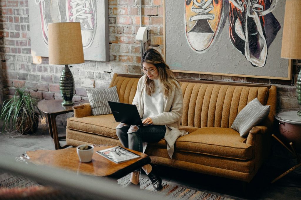 does renters insurance cover damages when moving out