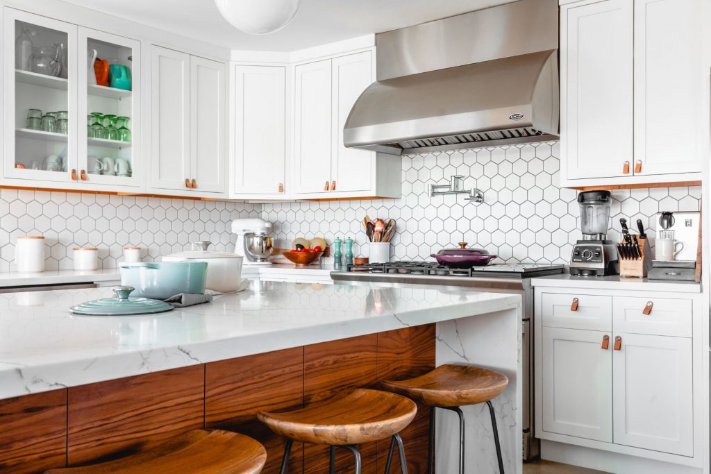 how much renters insurance should a landlord require